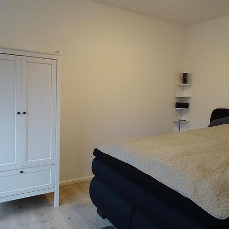Ferienwohnung Am Marktplatz - Zentrale Lage Vor Den Toren Flensburgs, Mit Vollstaendiger Ausstattung Und Balkon Harrislee Luaran gambar
